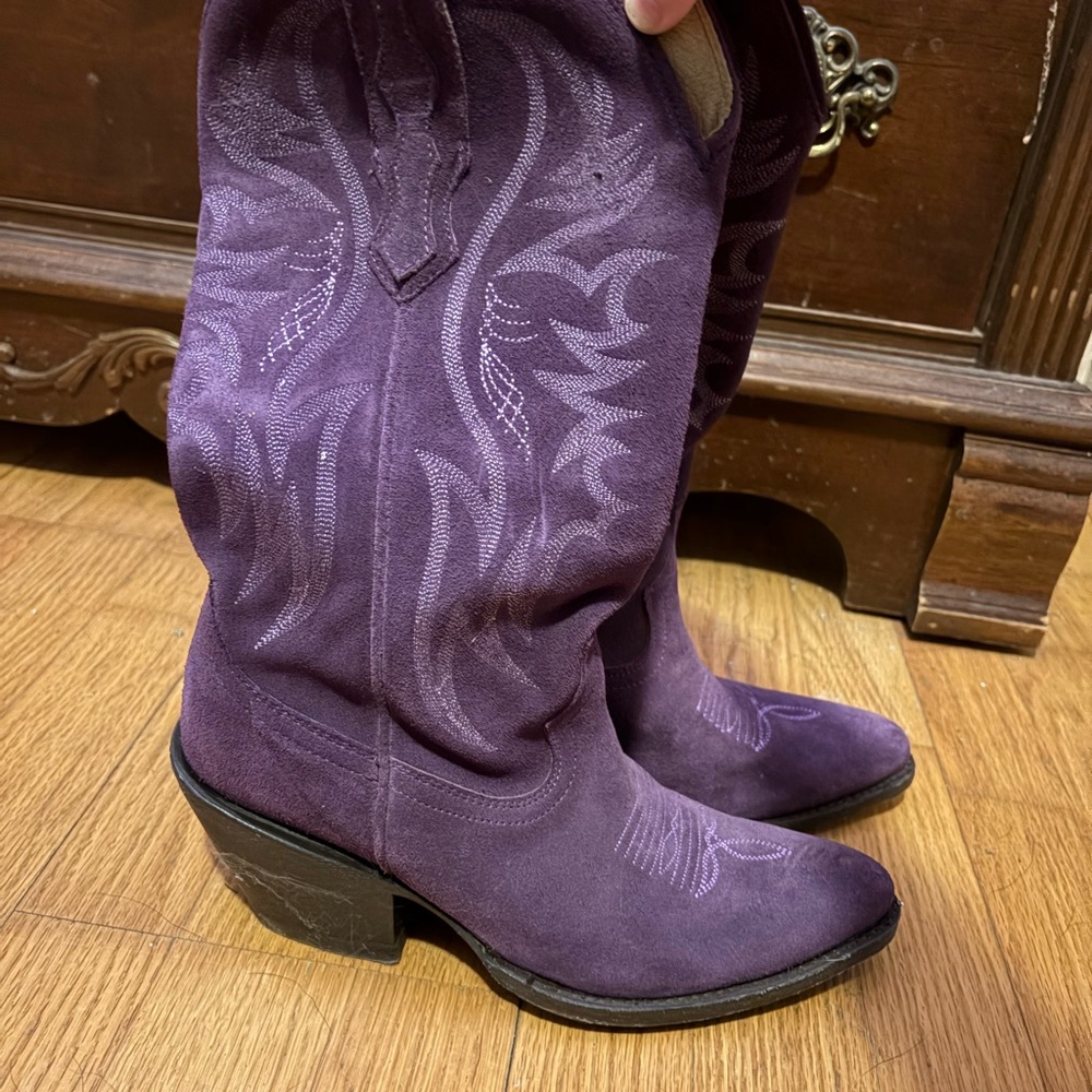 Idyllwind Purple Heeled Western Boots